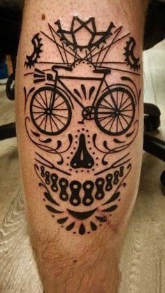 蛮有创意设计的一组自行车纹身图片