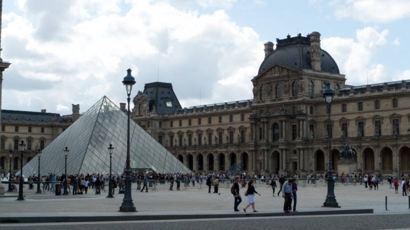 法国巴黎卢浮宫图片(11张)