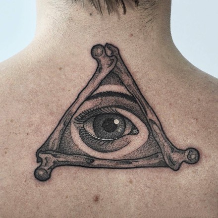 一组几何图形和眼睛组合的纹身图片