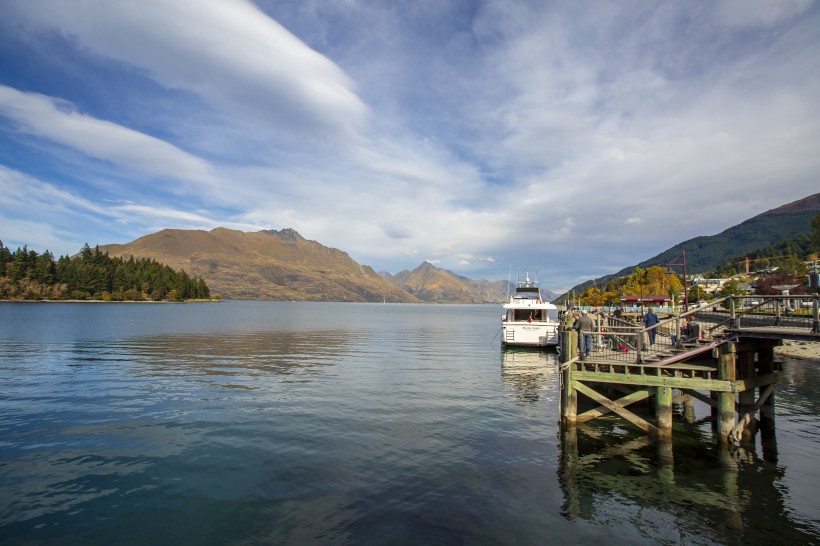 新西兰皇后镇秋季风景图片(10张)