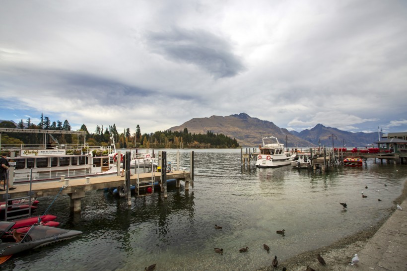 新西兰皇后镇秋季风景图片(10张)