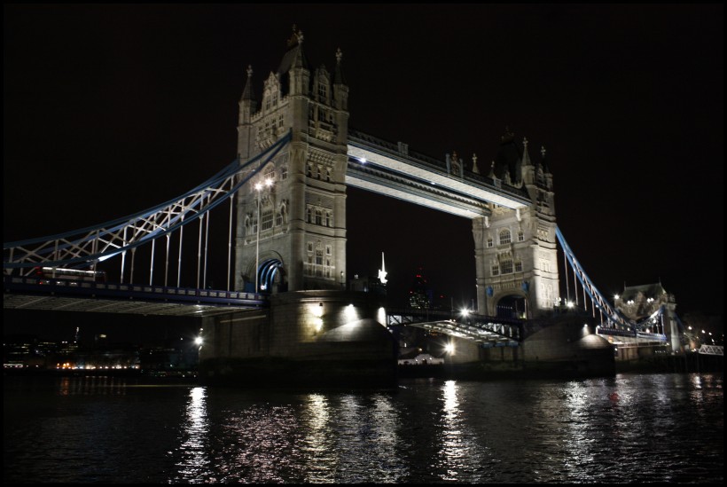 美丽的伦敦塔桥图片(12张)