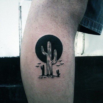 象征生命力顽强的仙人掌纹身图片