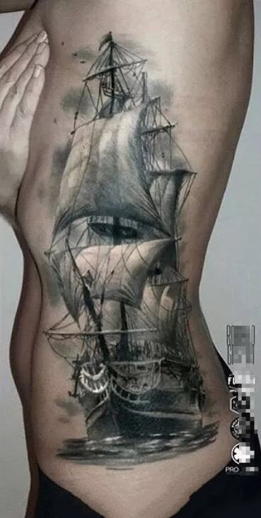很漂亮的9张大帆船纹身图案