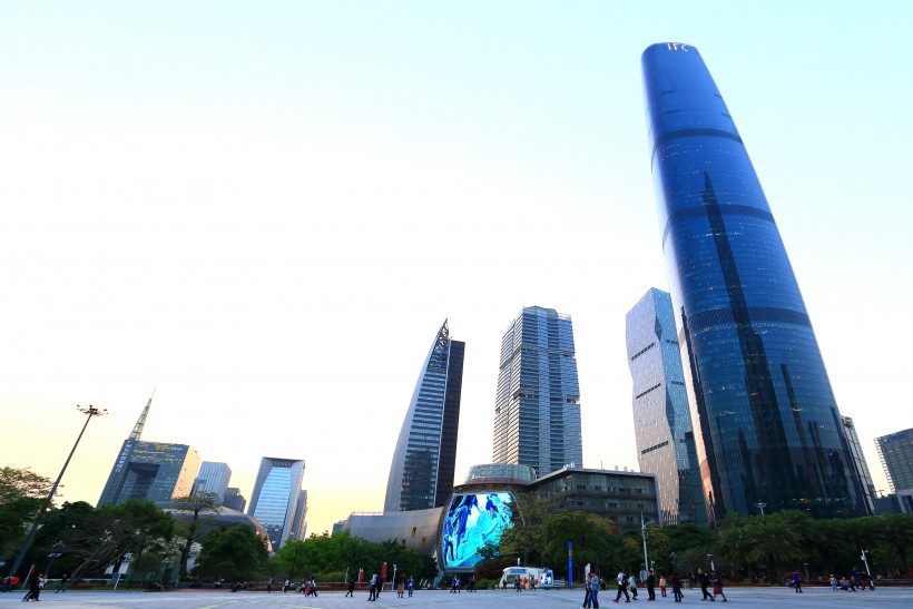 广州双子塔建筑风景图片(12张)