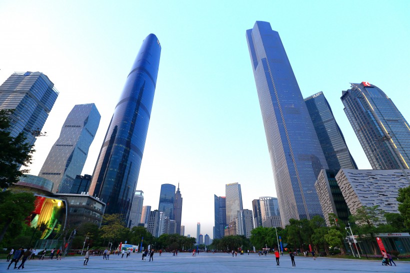广州双子塔建筑风景图片(12张)