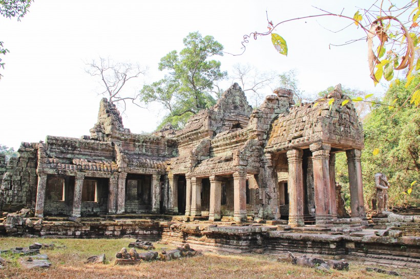 柬埔寨吴哥窟建筑风景图片(11张)