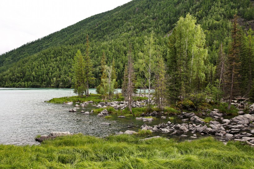 新疆喀纳斯卧龙湾和神仙湾自然风景图片(16张)