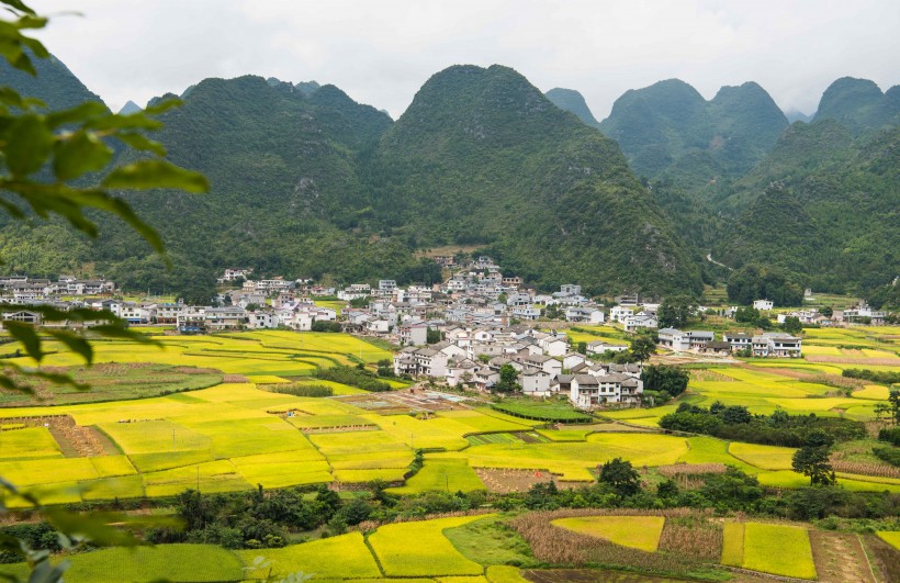 贵州万峰林自然风景图片(18张)