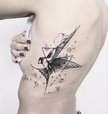 燕子主题的一组小清新飞燕纹身图