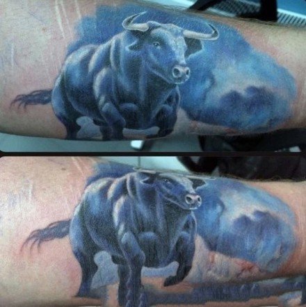 9张强壮的公牛头纹身图案欣赏