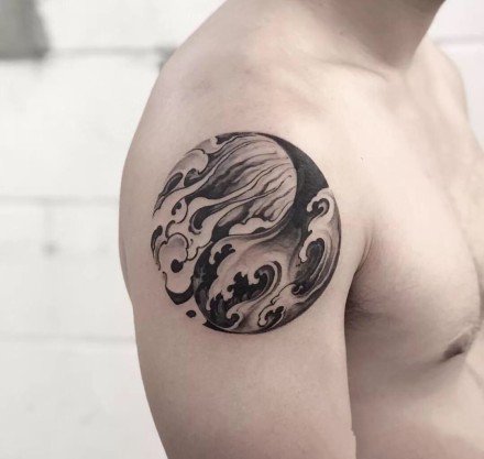 传统中国风元素的男生纹身欣赏
