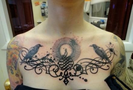 女士9张性感的胸部纹身作品欣赏