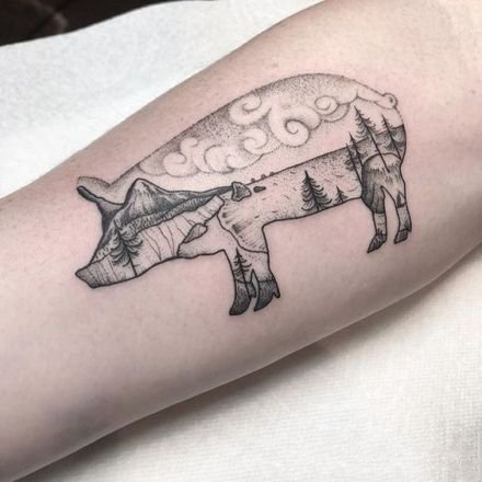 18张适合猪年的本命猪纹身图案