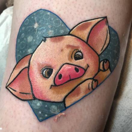 12张可爱的本命小猪纹身图片