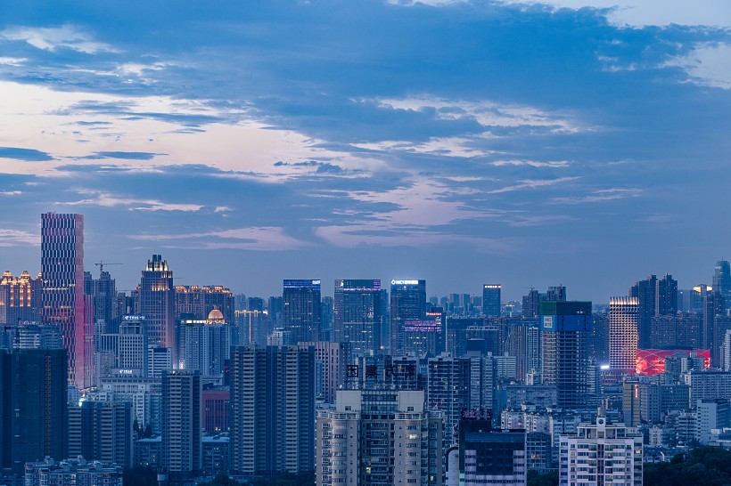 湖北武汉高楼城市建筑风景图片(10张)