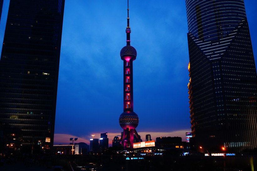 上海东方明珠广播电视塔图片(11张)