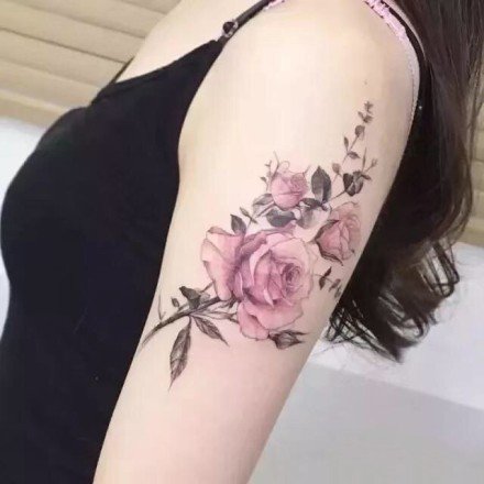 小清新的一组玫瑰花朵纹身图片赏析