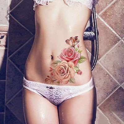 女性小腹私处的性感纹身图案