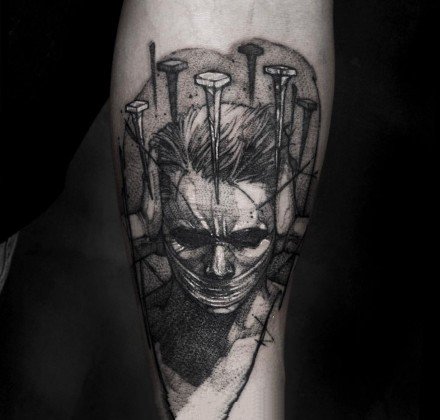 欧美暗黑风格的点刺人物纹身图