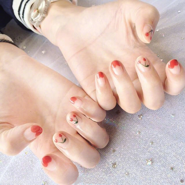 浅色系小清新简单美甲，心动不如赶紧行动