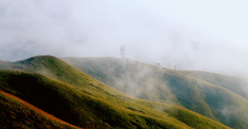 江西武功山云海自然风景图片(19张)