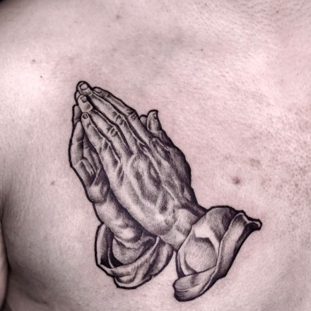 一组祈祷之手的手势纹身作品欣赏