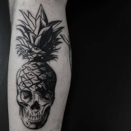 9张凤梨和菠萝的纹身图片欣赏