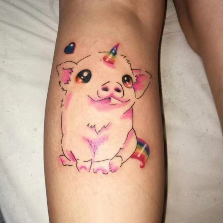 22张猪年的小猪主题纹身图案欣赏