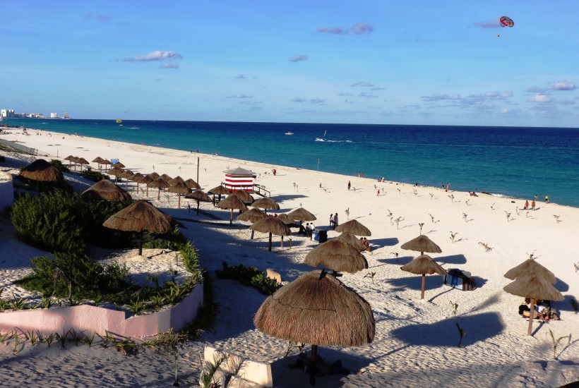 墨西哥尤卡坦半岛坎昆度假海滨城市风景图片(13张)