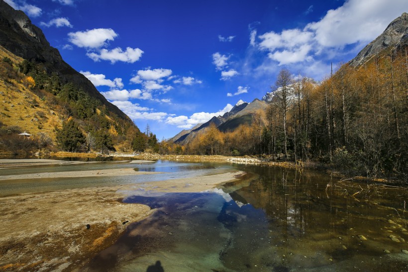 风景美如画的四川川西自然风光图片(9张)