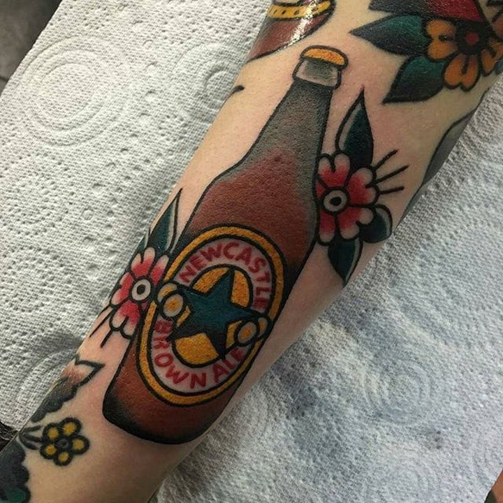 啤酒纹身图案  清凉爽口的啤酒纹身图案