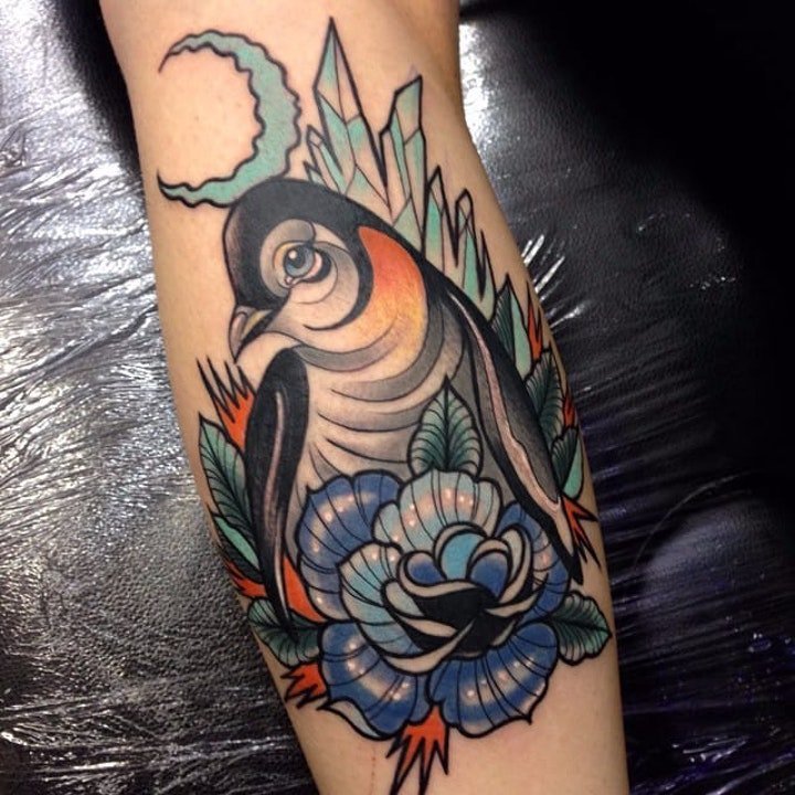 企鹅纹身图  生动而又趣味可爱的企鹅纹身图案