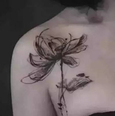 超漂亮的9张莲花纹身图片作品