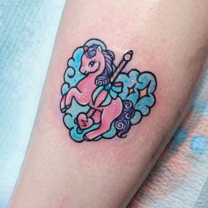 小马纹身图案  多款如梦如幻的旋转木马纹身图案