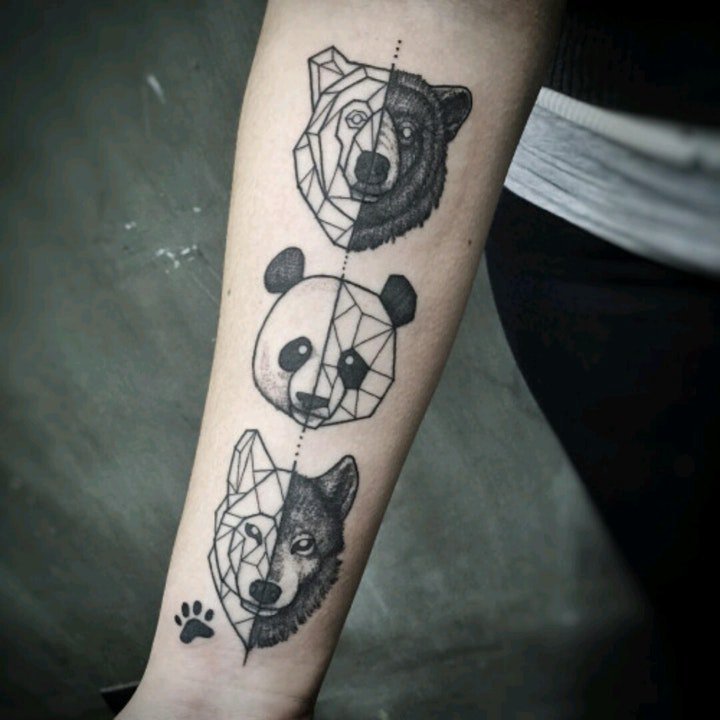 熊猫纹身图   多款呆萌而又创意的熊猫纹身图案