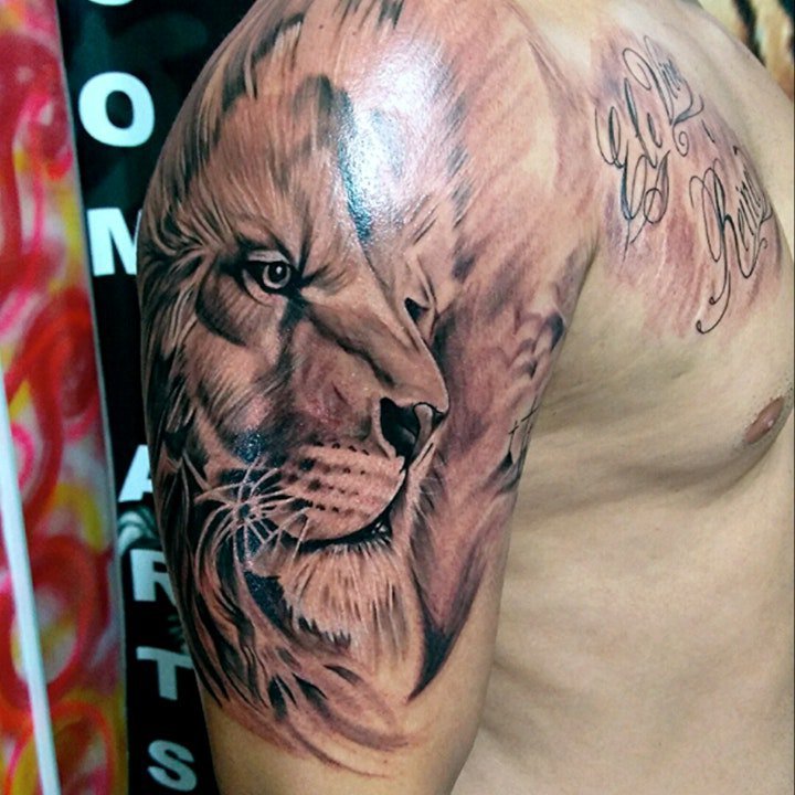 狮子 纹身图案   多款霸气侧漏的狮子纹身图案