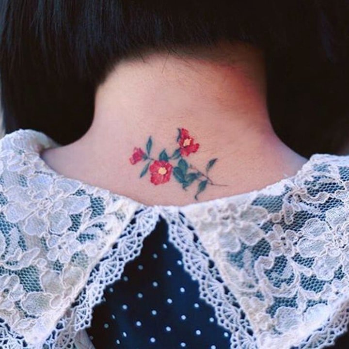 小清新文艺纹身 女生身体各部位植物花朵等小清新文艺纹身图案