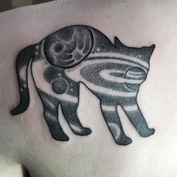 纹身图案小猫 多款彩绘纹身或黑色的小猫纹身图案