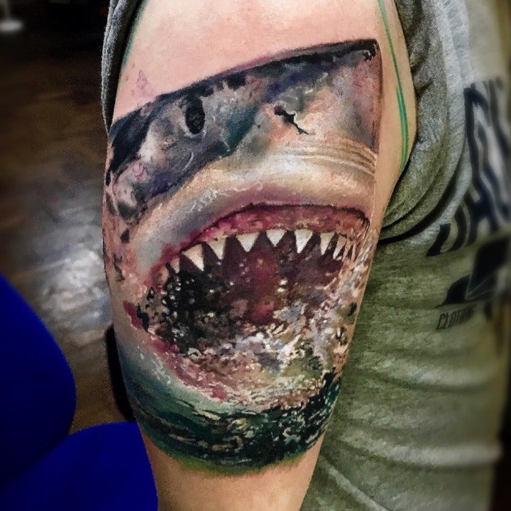 纹身鲨鱼图案 多款可爱卡通的鲨鱼纹身图案欣赏
