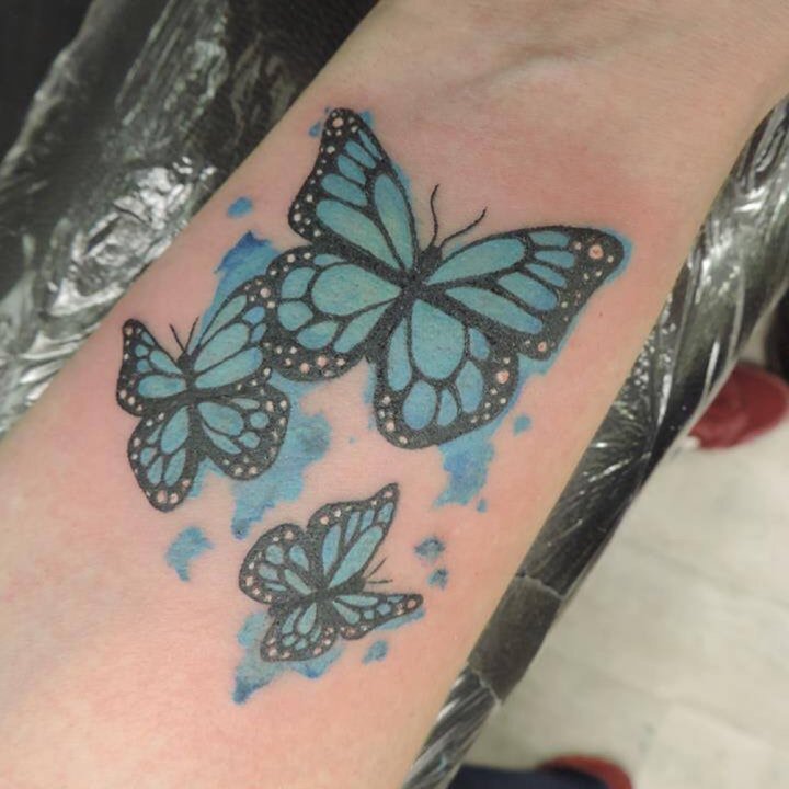 纹身小蝴蝶图案  9款适合女生的唯美蝴蝶纹身图案