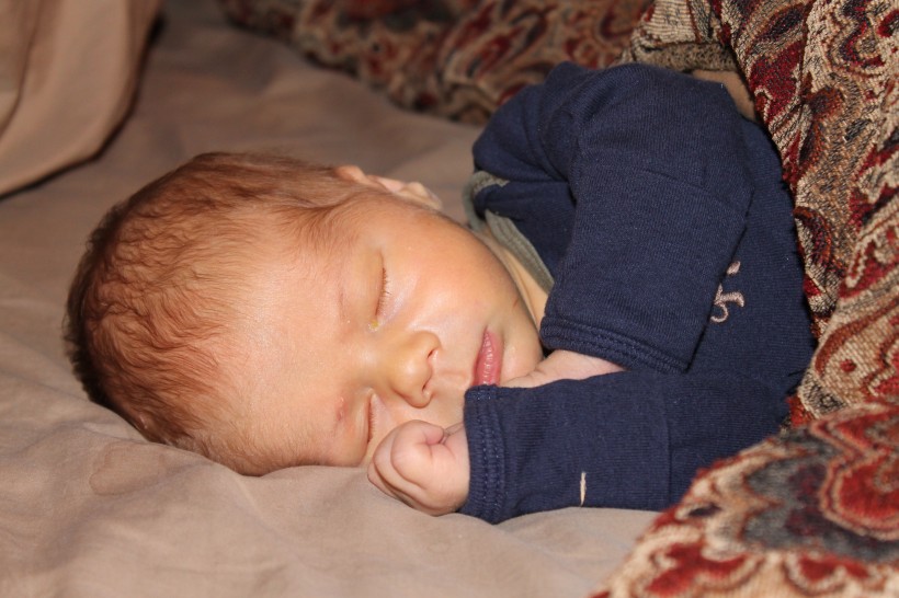 熟睡的婴儿图片(10张)