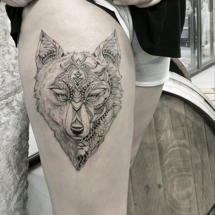 纹身狼的图案 10款冷漠而又狂野的狼纹身图案
