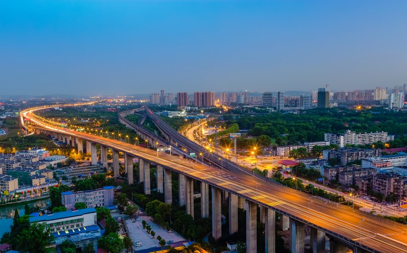 湖北武汉城市建筑风景图片(9张)