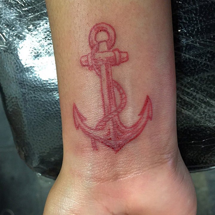 船锚纹身图案 10款造型唯美且有创意的船锚纹身图案