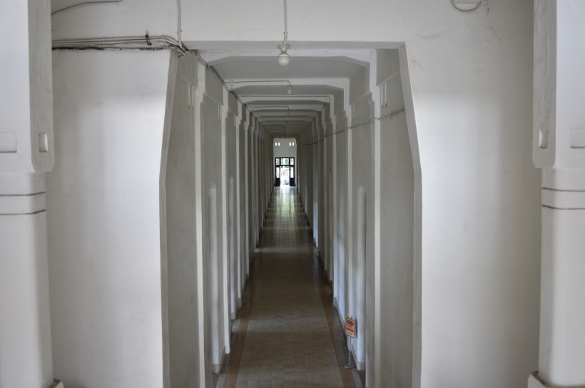 长长的走廊图片(12张)