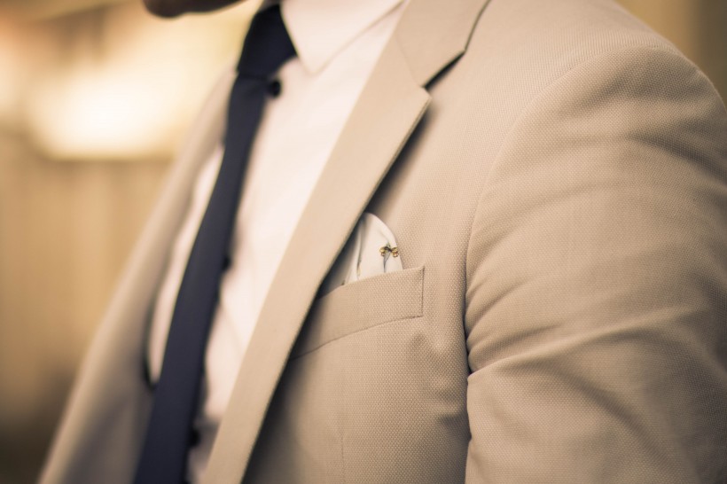 穿西装打领带的男人图片(10张)