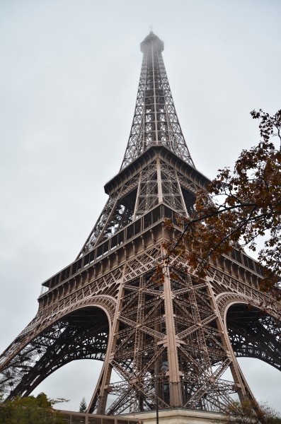 法国巴黎埃菲尔铁塔建筑风景图片(14张)