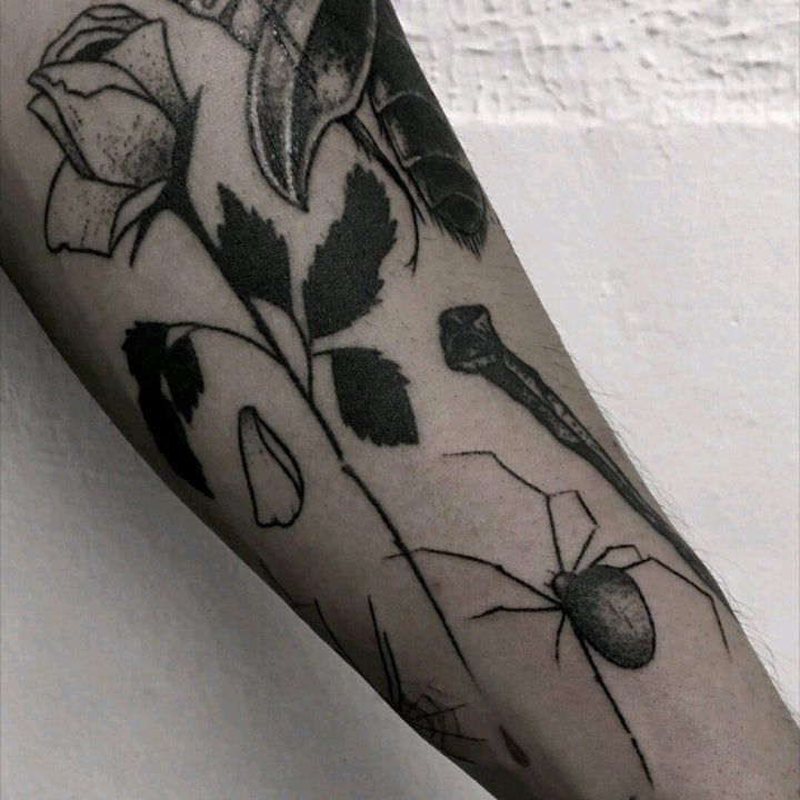 黑灰手臂纹身 10张黑灰手臂纹身个性化图案