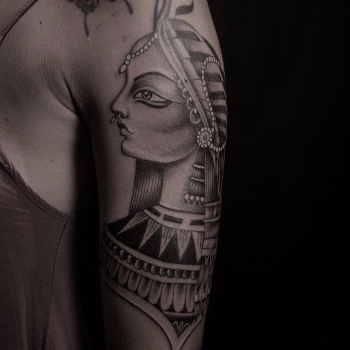 古埃及纹身 黑灰色调神秘的古埃及图腾纹身图案